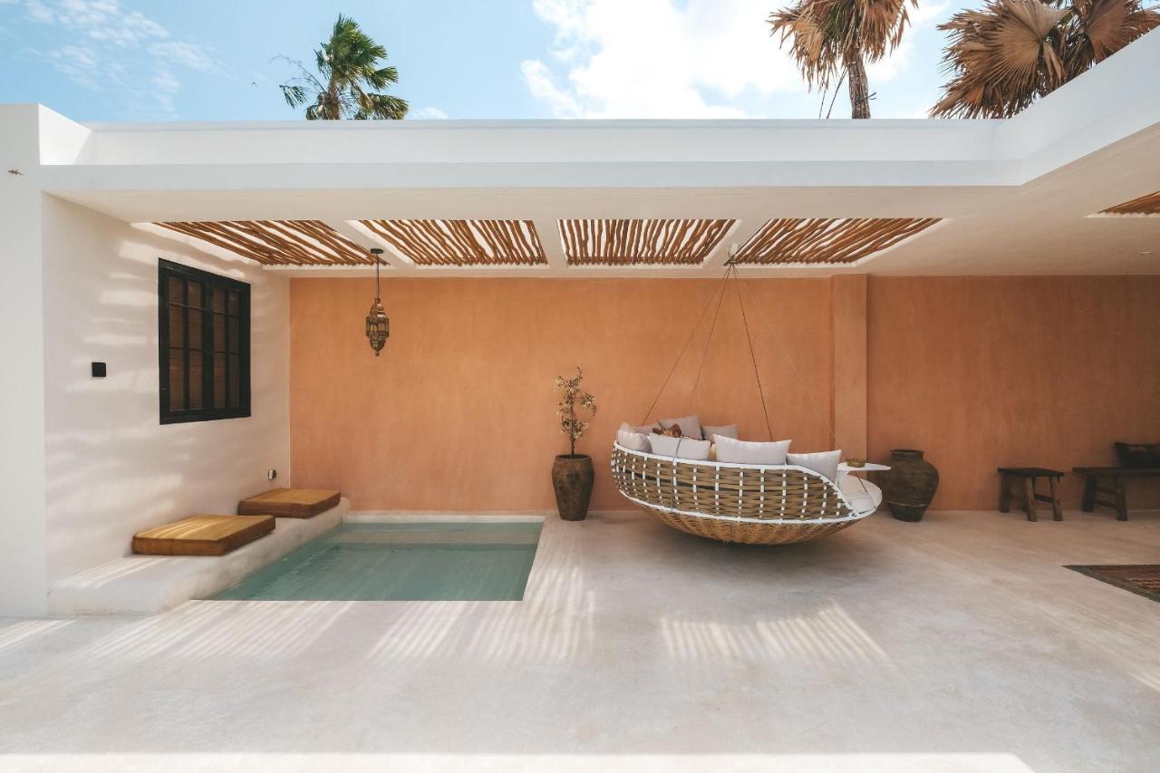 Lamer Villa *
